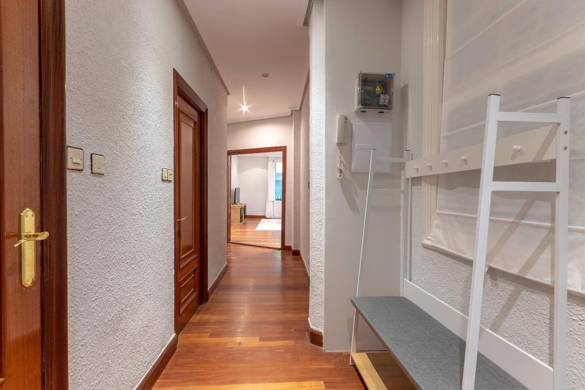 Apartamento Uribitarte Bilbao Bagian luar foto
