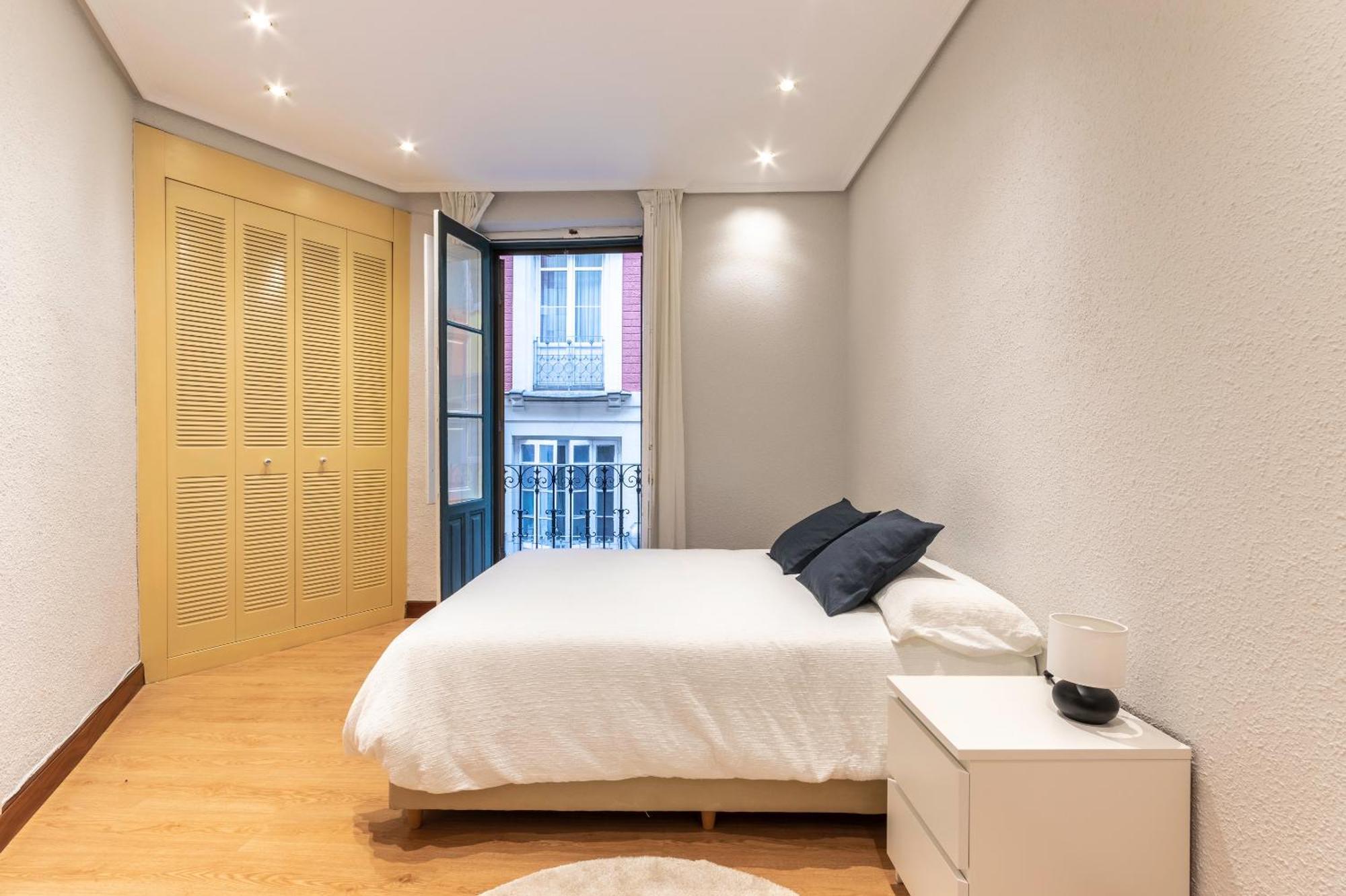 Apartamento Uribitarte Bilbao Bagian luar foto